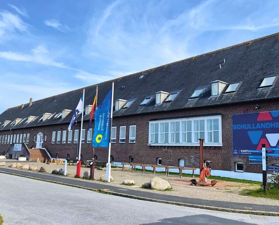 ADS Schullandheim Sylt Rantum Ansicht Gebäude